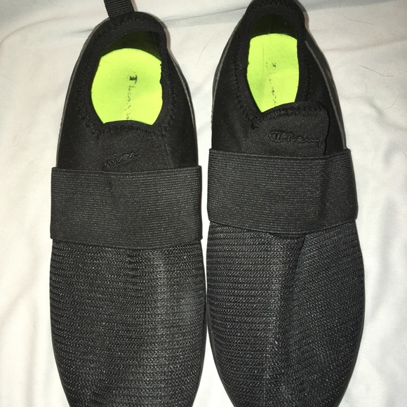 Champion running shoes - Picture 3 of 5